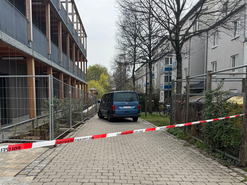 Ein 63-j&auml;hriger Mann ist am Montagmittag, 13. April, in Erlangen gestorben. Die Polizei ermittelt wegen eines T&ouml;tungsdelikts.