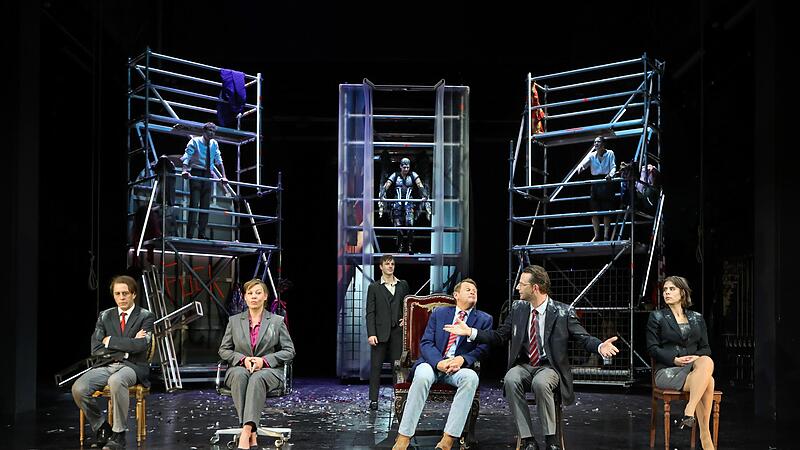 Im „Reich des Todes“ (v. l.): Stephan Ullrich, Ansgar Sauren, Ewa Rataj, Anton Dreger, Daniel Seniuk, Florian Walter, Oliver Niemeier und Magdalena Helmig