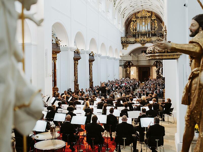 Bamberger Symphoniker spielen Bruckner in St. Miachel Bamberger Symphoniker spielen Bruckner in St. Miachel