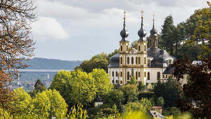 Das Käppele in Würzburg gehört zu den 22 Kirchen der Kategorie A in der Diözese Würzburg - also zu den "bedeutsamen Kirchen des Bistums aufgrund ihrer historischen oder künstlerischen Bedeutung". Das Käppele in Würzburg gehört zu den 22 Kirchen der Kategorie A in der Diözese Würzburg - also zu den "bedeutsamen Kirchen des Bistums aufgrund ihrer historischen oder künstlerischen Bedeutung".