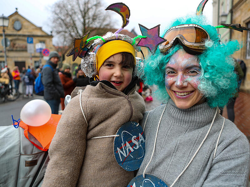 Faschingsumzug 2026 in BambergTausende Besucher beim gro&szlig;en Faschingsumzug in Bamberg