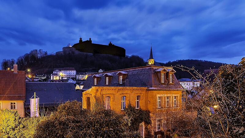 Kein Spot auf die Plassenburg &ndash; denn auch Kulmbachs Wahrzeichen muss Energie sparen. Das und noch viel mehr sieht die Verordnung der Bundesregierung vor.