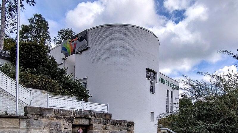 Viele Wege f&uuml;hren zum Kunstverein, der sich personell neu aufstellen will. Parallel dazu erarbeitet die Kulturabteilung der Stadt ein Konzept, um das Geb&auml;ude des Kunstvereins in eine Kultur- und Begegnungsst&auml;tte zu verwandeln.