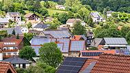 Solaranlagen auf Dächern. Solaranlagen auf Dächern.