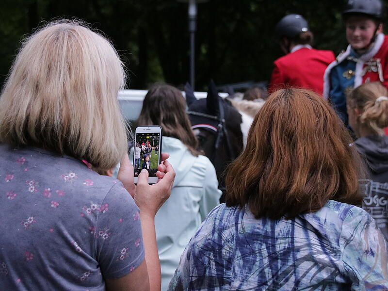 Nach dem Auftritt hie&szlig; es Fotos machen.