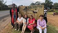 Landesbäuerin von Kenia, Winnie Muriithi, stellvertretende bayerische Landesbäuerin Christina Ade, Projektleiterin Angelika Eberl, Kreisbäuerin Bad Kissingen Edeltraud Häusler und ihre Vertreterin Helene Greubel