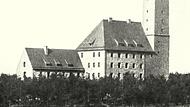 Das Forschungslaboratorium auf Burg Feuerstein um 1942 (aus Vierling, Ebermannstadt 1984, S.45)Forchheim & Fränkische Schweiz