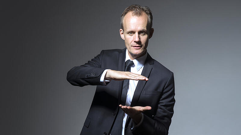 Max Uthoff z&auml;hlt zu den Topstars des politischen Kabaretts in Deutschland.