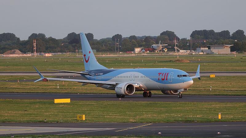 Aktion Letzte Generation am Flughafen Düsseldorf