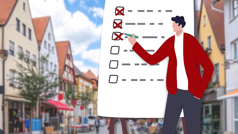 Forchheim hat noch viele offene Hausaufgaben auf dem Zettel, will es seine Innenstadt attraktiver gestalten. Dabei gäbe es viele ungenutzte Potenziale.Forchheim & Fränkische Schweiz Forchheim hat noch viele offene Hausaufgaben auf dem Zettel, will es seine Innenstadt attraktiver gestalten. Dabei gäbe es viele ungenutzte Potenziale.Forchheim & Fränkische Schweiz