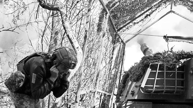 Artilleriegefecht an der Bachmut-Front