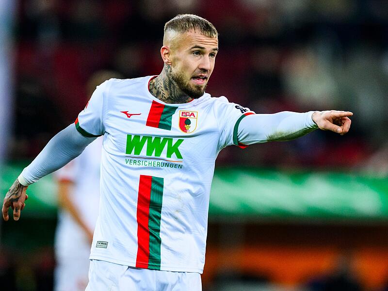 Niklas Dorsch fehlt dem FC Augsburg weiter verletzungsbedingt. Niklas Dorsch fehlt dem FC Augsburg weiter verletzungsbedingt.