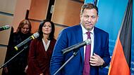 Stahl-Gespräch Finanzminister Klingbeil