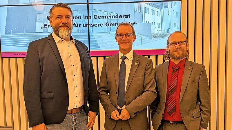 Dieses Trio steht an der Spitze der Gemeinde Strullendorf (von links): Zweiter Bürgermeister Matthias Motzel (CSU), Erster Bürgermeister Wolfgang Desel (CSU) und Dritter Bürgermeister Daniel Weber (SPD-FWG). Dieses Trio steht an der Spitze der Gemeinde Strullendorf (von links): Zweiter Bürgermeister Matthias Motzel (CSU), Erster Bürgermeister Wolfgang Desel (CSU) und Dritter Bürgermeister Daniel Weber (SPD-FWG).