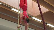 Florian Göhring hier bei seiner Ringe-Übung. Er zeigt hier eine saubere Handstandposition. Florian Göhring hier bei seiner Ringe-Übung. Er zeigt hier eine saubere Handstandposition.