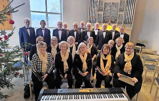 Die Sängerinnen und Sänger der Liedertafel nehmen gerne neue Mitglieder auf. Vorkenntnisse braucht es keine. Die Sängerinnen und Sänger der Liedertafel nehmen gerne neue Mitglieder auf. Vorkenntnisse braucht es keine.