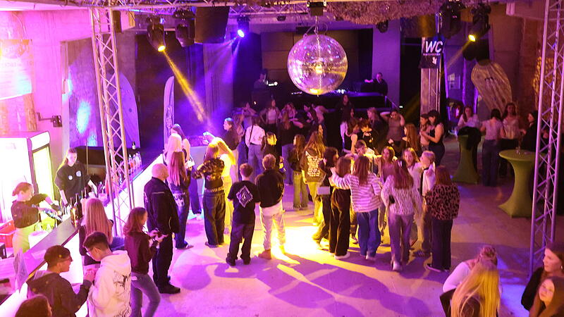 „Youth to dance“: Partynacht in der Turbine„Youth to dance“: Partynacht in der Turbine „Youth to dance“: Partynacht in der Turbine