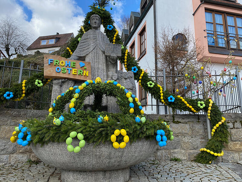 Der Osterbrunnen in Obertrubach