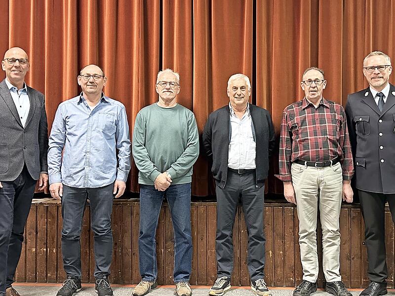 Prinzenpaar zu Gast Untersiemauer Narren genießen den Rosenmontagsball