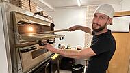 Rapper macht aus Traditions-Lokal in Neustadt Pizza-Service