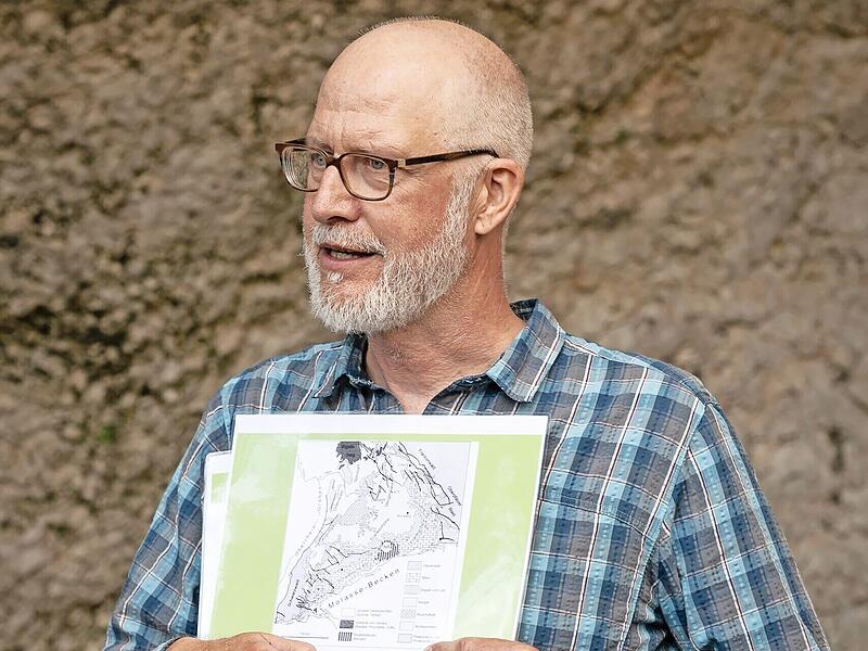 Thorsten Uthmeier ist Inhaber des Lehrstuhls f&uuml;r Ur- und Fr&uuml;hgeschichte.