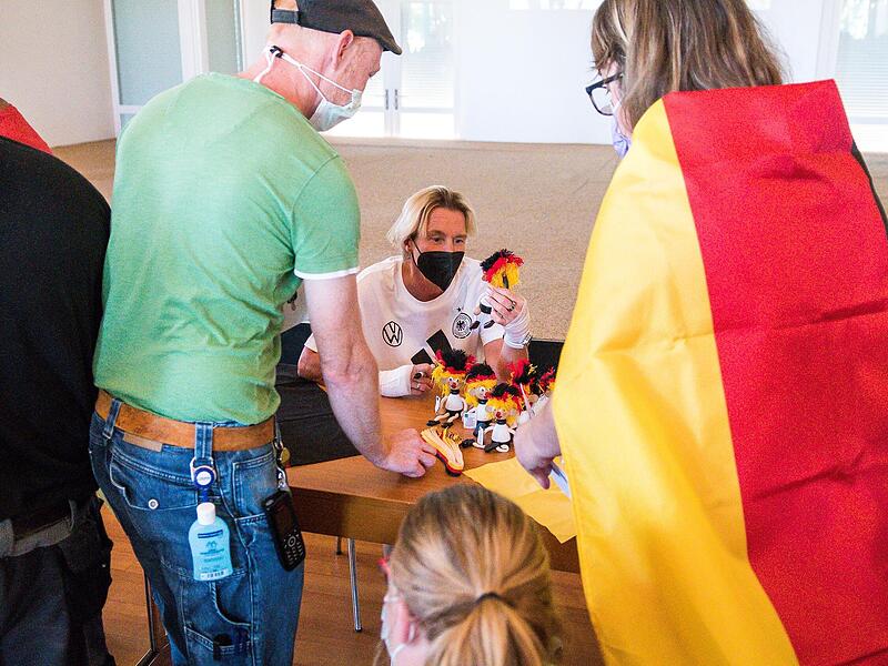 Die Bewohner der Barmherzigen Brüder in Gremsdorf sind sehr fußballaffin. Die Bewohner der Barmherzigen Brüder in Gremsdorf sind sehr fußballaffin.