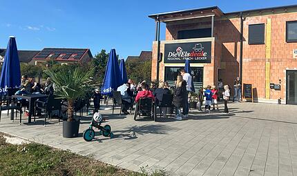 Vor allem am Sonntag (15.09.2024) war die &bdquo;Eisdeale&ldquo; in Rattelsdorf sehr gut besucht.