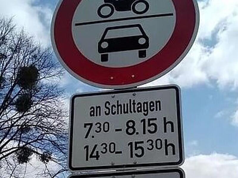 In einigen Städten Deutschlands, wie hier in Köln, gibt es diese Schulstraßen bereits.Forchheim & Fränkische Schweiz In einigen Städten Deutschlands, wie hier in Köln, gibt es diese Schulstraßen bereits.