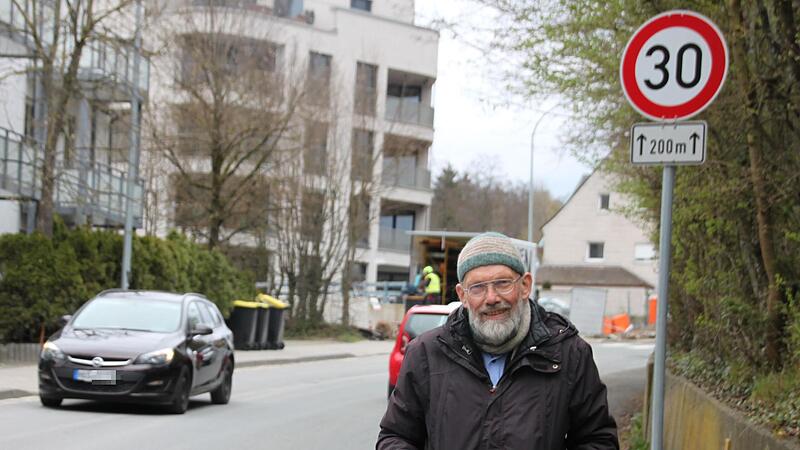 Der Forchheimer Rolf Hörnlein findet, von konsequenten Tempo-30-Zonen werde das Zusammenspiel von Fußgängern, Rad- und Autofahrern verbessert. Sein Beispiel: In der Hainbrunnenstraße ist die Geschwindigkeit nun lediglich an einem Teilstück  reduziert.Forchheim & Fränkische Schweiz