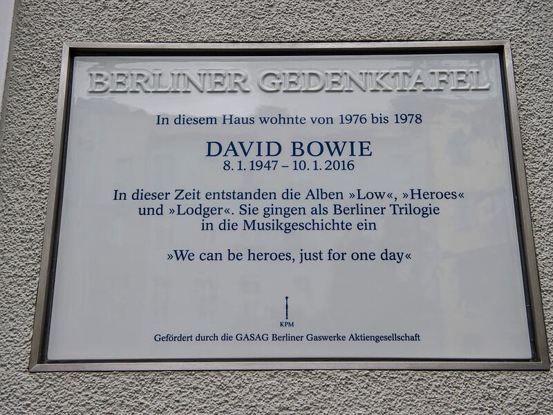 Bowie-Gedenktafel Bowie-Gedenktafel
