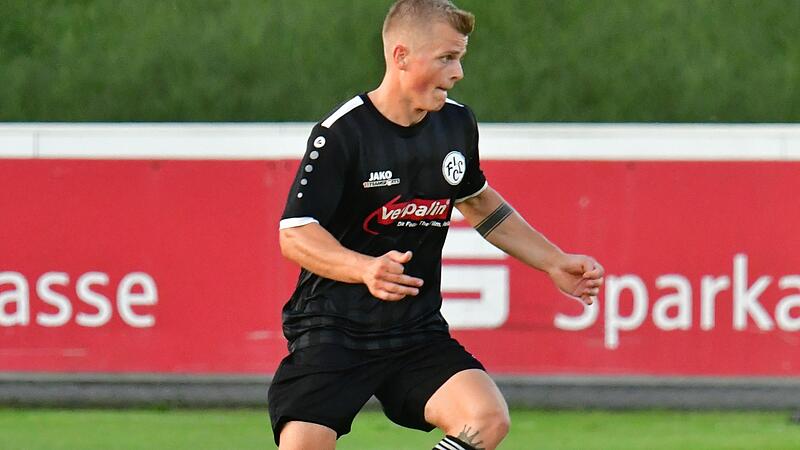 Leon Holzheid ist beim FC Lichtenfels mit vier Treffern bester Torschütze und auch nur einer von drei Spielern, die alle zwölf Ligapartien bestritten haben.