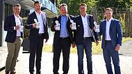 Mit einer Unterschrift besiegelten die Kulmbacher Brauerei AG und die Stadtwerke Kulmbach ihre weitere, vertrauensvolle Zusammenarbeit bis 1. Januar 2029. Unser Bild zeigt (von links): Michael Bayr (Experte Energieeinkauf), Mathias Keil, Oberbürge...