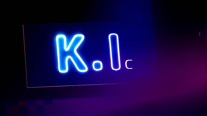 Schriftzug K.I.
