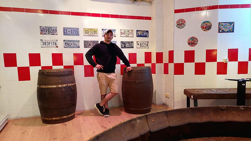 Besim Selimi bringt den neuesten Burger-Trend aus den USA nach Bamberg: den Smash Burger.