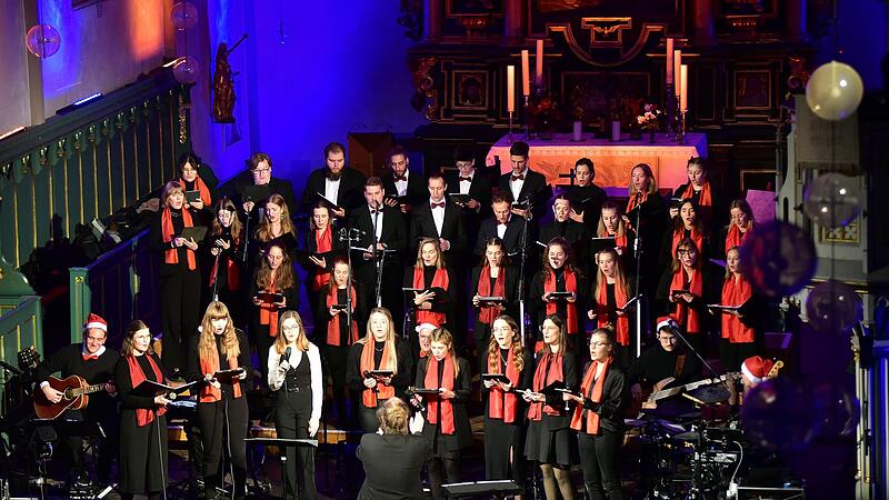Die Benefizaktion &bdquo;Musik verbindet&ldquo; startete mit drei Auftritten fulminant in den Advent.