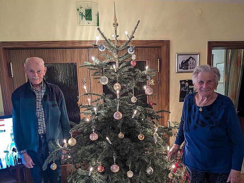 Martin und Cilli KrellerChristbaum loben Pinzberg 2024