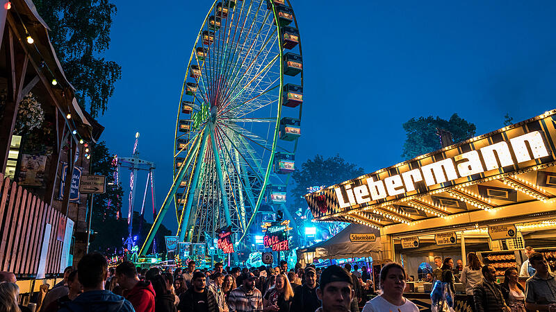 Gro&szlig;e Fotogalerie: Es war m&auml;chtig was los am ersten Berch-Wochenende 2024 in Erlangen.