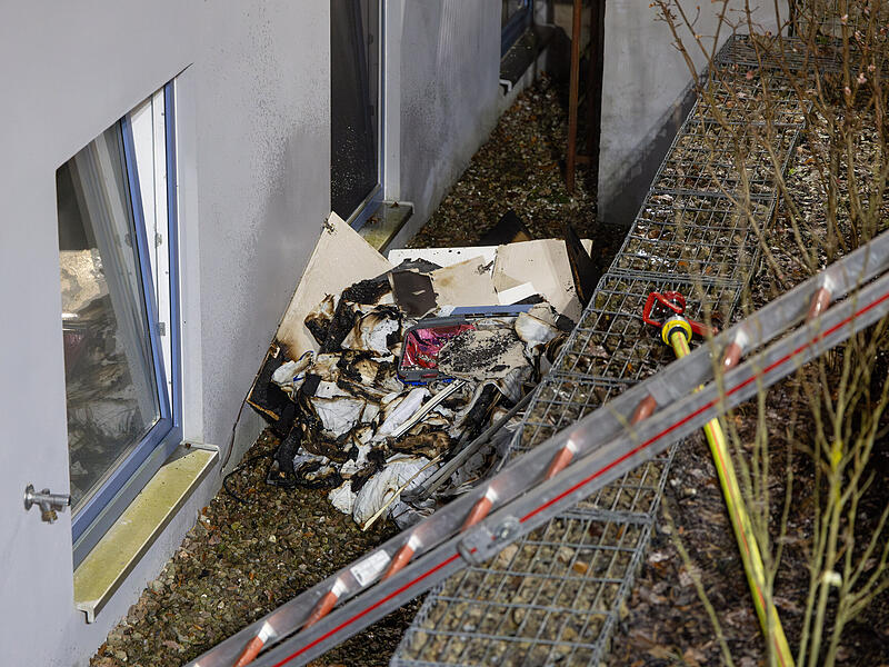 Brand im Krankenhaus - 27 Patienten mussten verlegt werdenBrand im Klinikum Neustadt bei Coburg