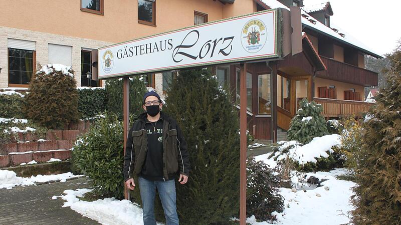 Martin Lorz wird, wenn es so weiter geht, seine Pension bald zusperren müssen. Martin Lorz wird, wenn es so weiter geht, seine Pension bald zusperren müssen.