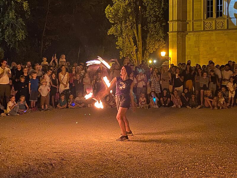 Museumsnacht in Coburg mit Feuer und Tanz in der Ehrenburg