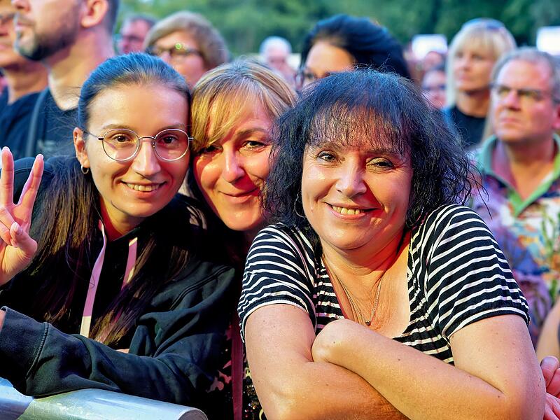 Nena rockt BurgebrachNena rockt mit 4000 Fans Burgebrach