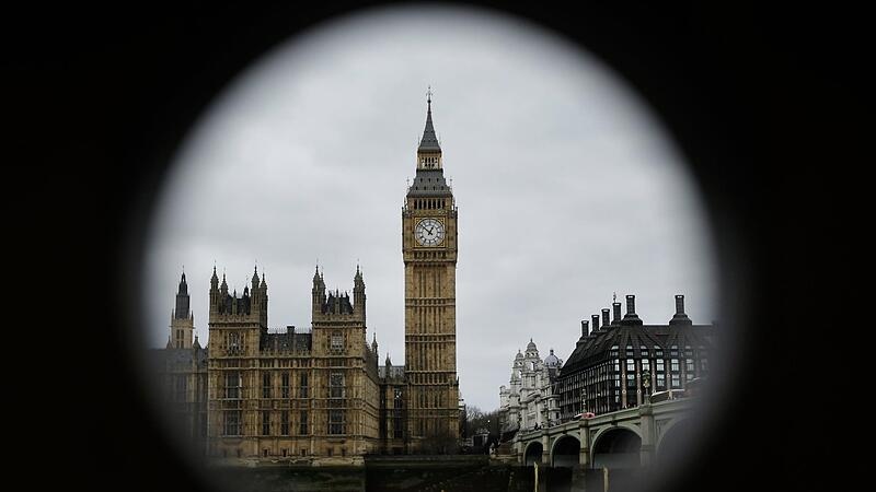 Im britischen Parlament reiht sich ein Skandal an den n&auml;chsten.