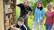 Die Ebermannstädter Kinder bauten ein stattliches Hotel für die Bienen.Forchheim & Fränkische Schweiz Die Ebermannstädter Kinder bauten ein stattliches Hotel für die Bienen.Forchheim & Fränkische Schweiz