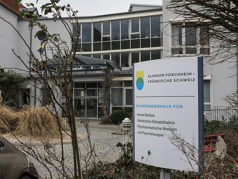 Ebermannstadt wird mehr Betten für Psychosomatik bekommen, dafür Akut-Betten nach Forchheim abgeben.Forchheim & Fränkische Schweiz Ebermannstadt wird mehr Betten für Psychosomatik bekommen, dafür Akut-Betten nach Forchheim abgeben.Forchheim & Fränkische Schweiz