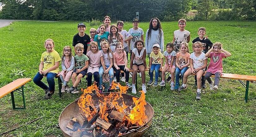 Die Kinder hatten beim Ferienprogramm des Vereins für Gartenbau und Landschaftspflege viel Spaß. Die Kinder hatten beim Ferienprogramm des Vereins für Gartenbau und Landschaftspflege viel Spaß.
