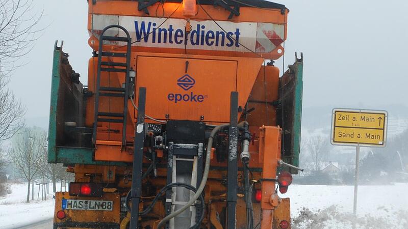 Auch auf kommunaler Ebene ist der Winterdienst bestens für kommende Einsätze vorbereitet. Auch auf kommunaler Ebene ist der Winterdienst bestens für kommende Einsätze vorbereitet.
