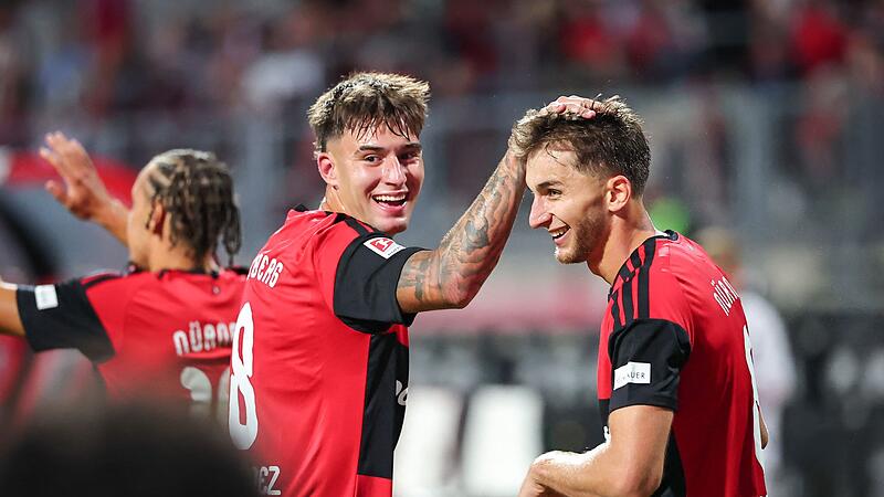 1. FC Nürnberg - Arminia Bielefeld 1. FC Nürnberg - Arminia Bielefeld