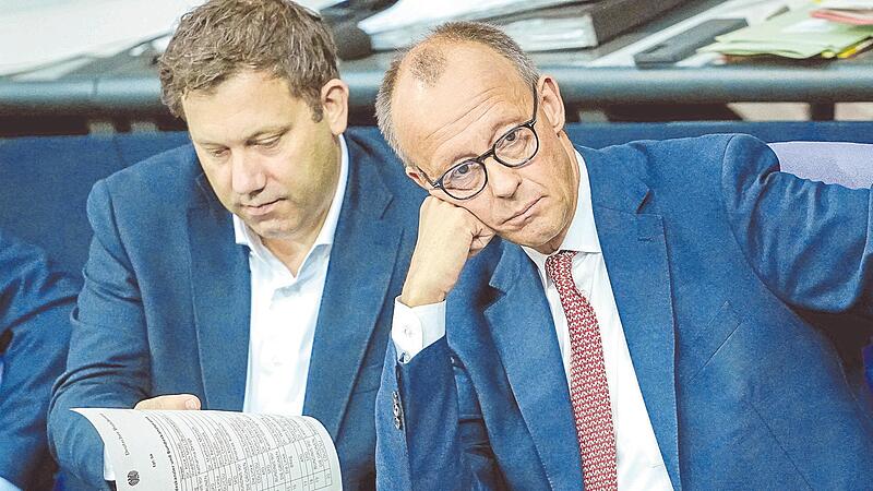 In der Koalition gehen die Meinungen zum Sozialstaat auseinander, das drückt auf die Stimmung. In der Koalition gehen die Meinungen zum Sozialstaat auseinander, das drückt auf die Stimmung.