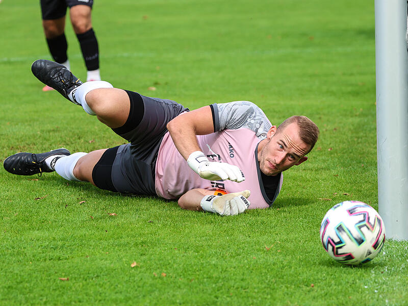 Der SC Sylvia Ebersdorf und sein Torhüter Uwe Knauer (hier im Spiel gegen den SV Friesen) bekommen es in der Bezirksliga West am Samstag um 15 Uhr mit dem SC Kemmern zu tun.