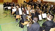 Eine klasse Leistung hat unter anderem das Schülerorchester geboten.